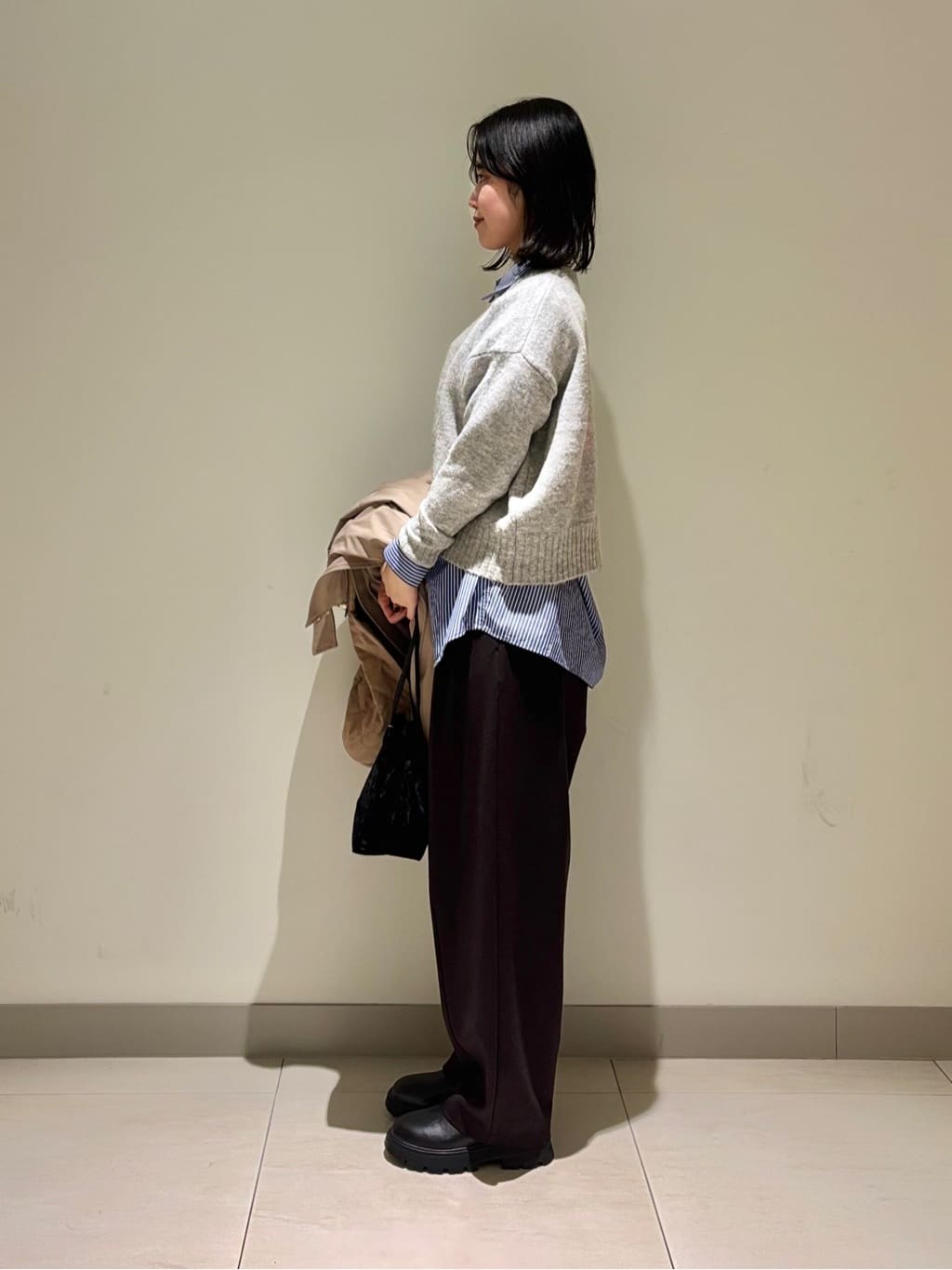 mayuさんの「Dessin｜ベロア巾着バッグ」を使ったコーディネート