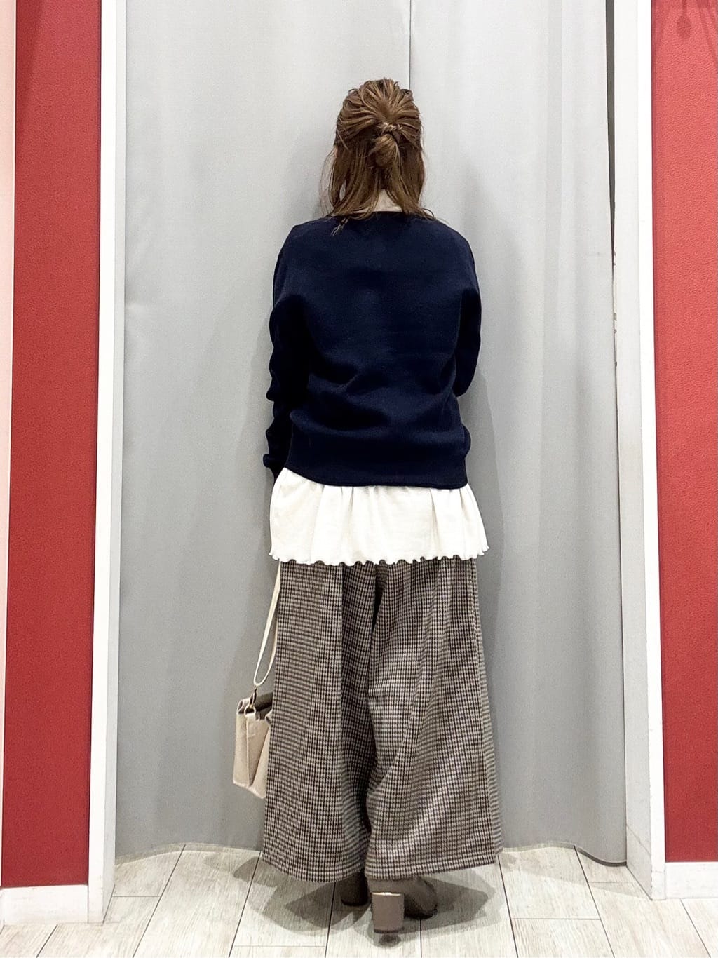 shioさんの「SHOO･LA･RUE｜【洗濯機可/S-LL】体型カバーにも ガウチョパンツ」を使ったコーディネート