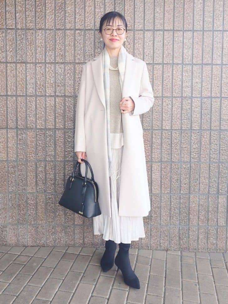MUTSUKOさんの「UNTITLED｜【スタイリッシュ／オンオフ兼用】ウールチェスターコート」を使ったコーディネート