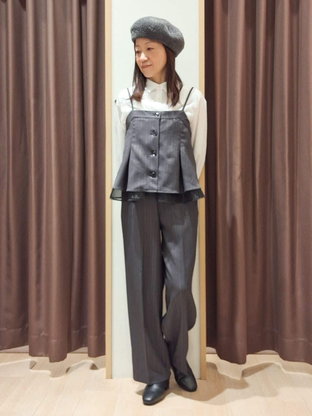ウタさんの「grove｜カジュアルに羽織れる、大人のツイードトラックジャケット」を使ったコーディネート