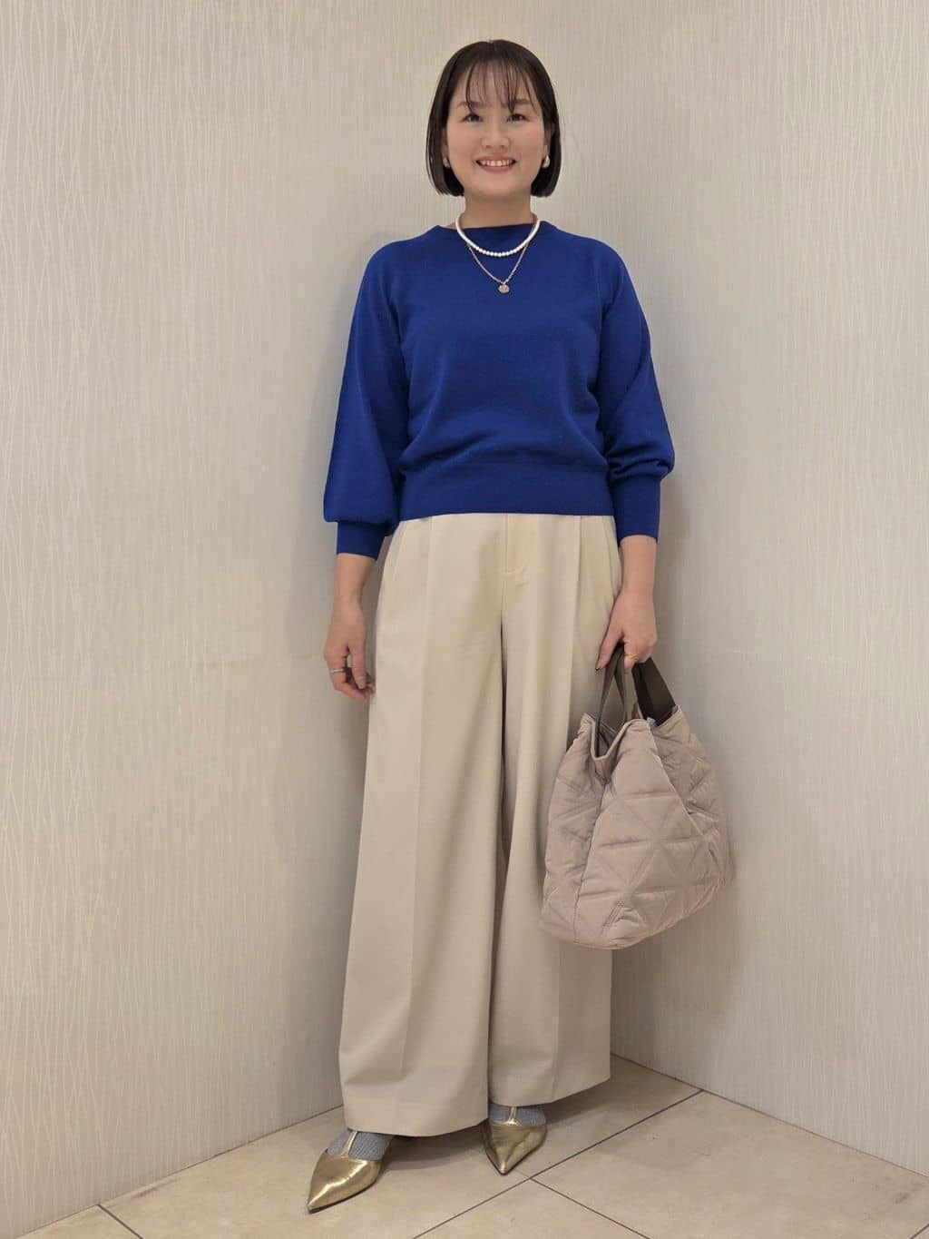 naokoさんの「UNTITLED｜【8色展開／コンパクト丈】レーヨン混 コクーンニット」を使ったコーディネート