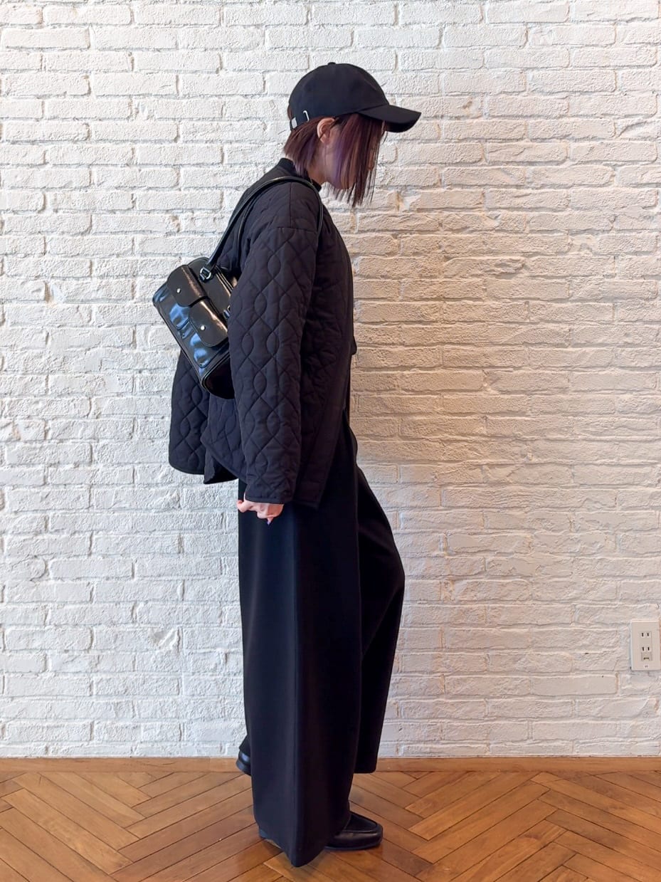 𝐜𝐡𝐢𝐤𝐚さんの「SHOO･LA･RUE｜【絶妙なゆるピタ/洗濯機可】ちくちくしにくい リブハイネックやわらかニット」を使ったコーディネート