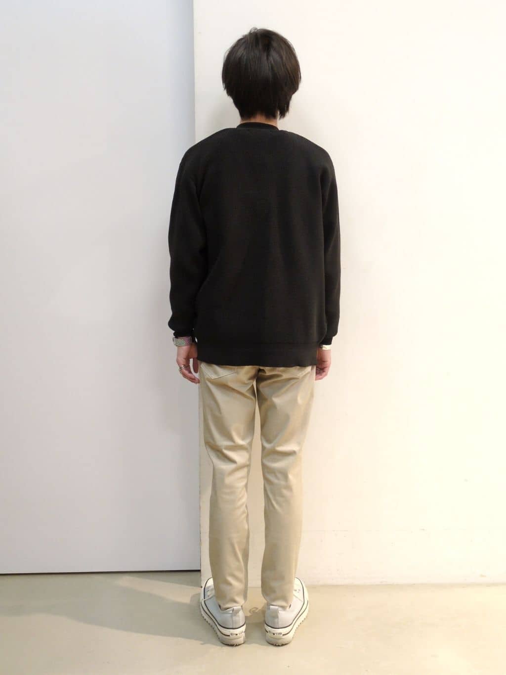 takeさんの「THE SHOP TK｜【季節の変わり目に最適】ニットカーディガン ドライタッチ／軽量」を使ったコーディネート