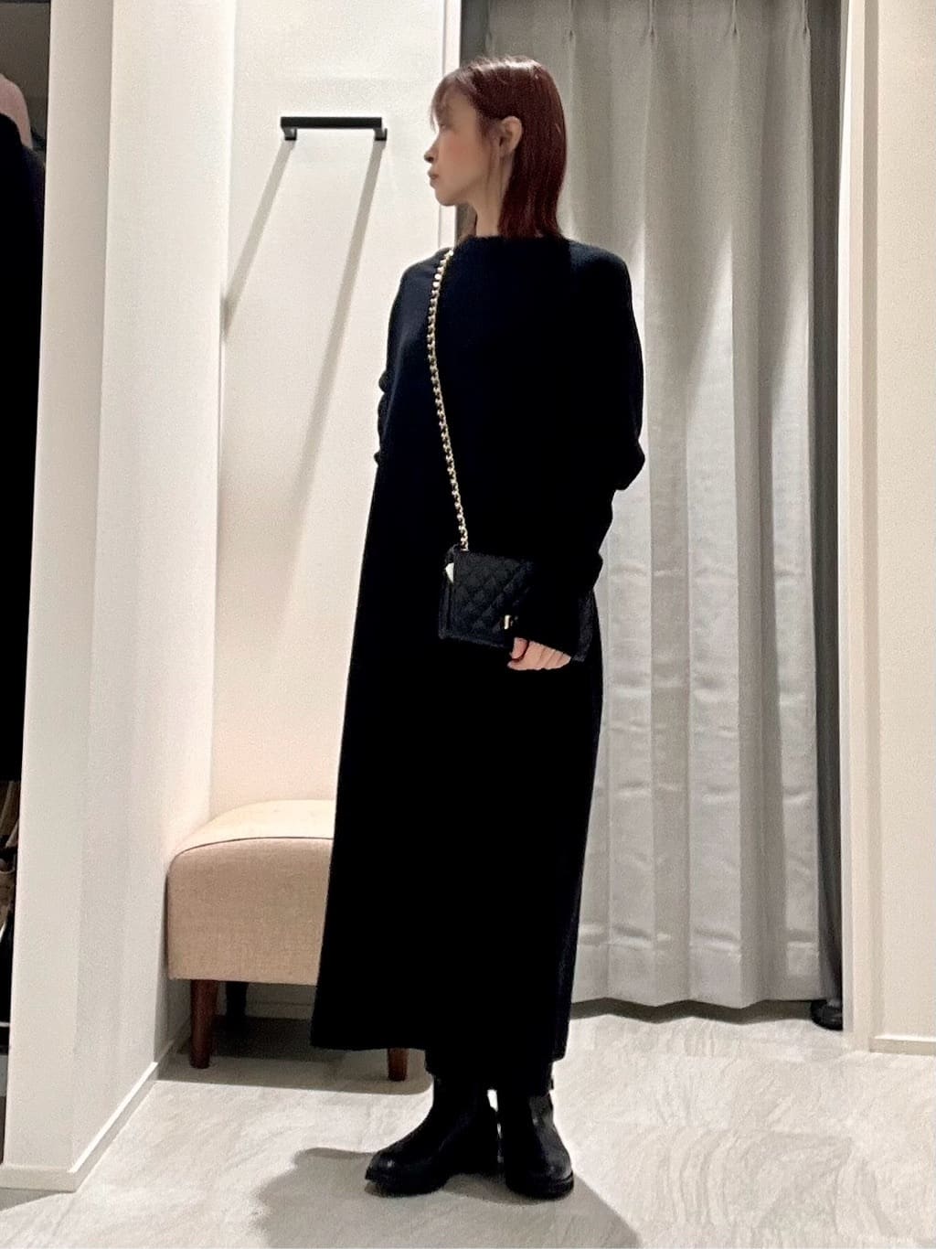 anaさんの「UNTITLED｜【ロング丈/ゆったりシルエット】テントライン ニットワンピース」を使ったコーディネート
