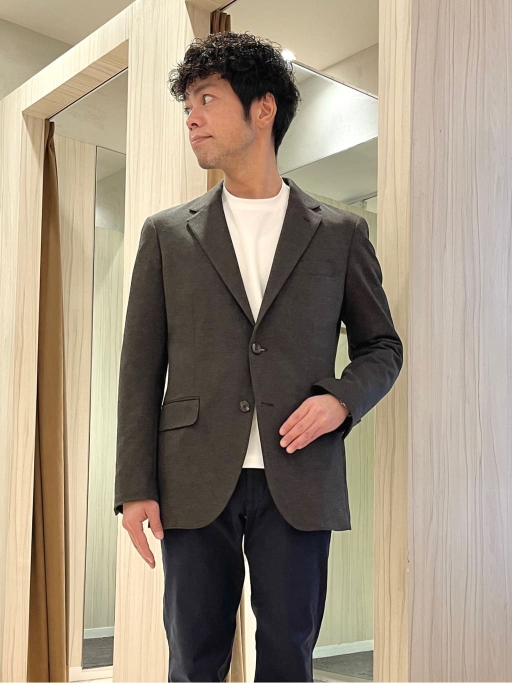 URAさんの「TAKEO KIKUCHI｜【ダウンライナー付き】メランジ ステンカラー コート」を使ったコーディネート