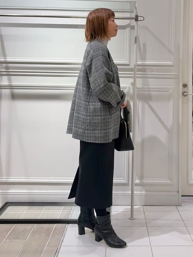 AKKOさんの「UNTITLED｜【ミディ丈/軽やか】セミラグランリバー コート」を使ったコーディネート