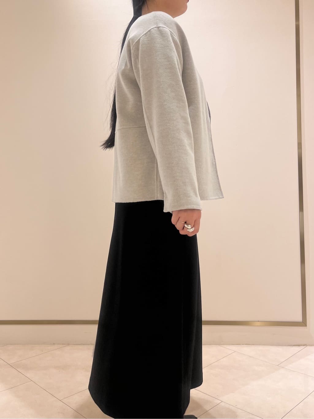 hasuさんの「INDIVI｜【配色デザイン／ショート丈】ウールリバー ノーカラーコート」を使ったコーディネート