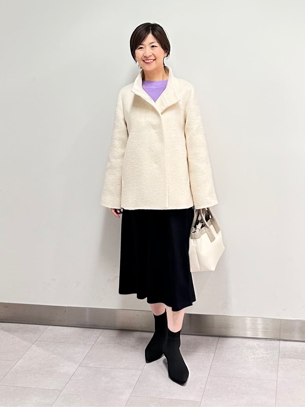 みなこさんの「UNTITLED｜【きれいめ/洗える】ラメ入りワイドボートネックニット」を使ったコーディネート