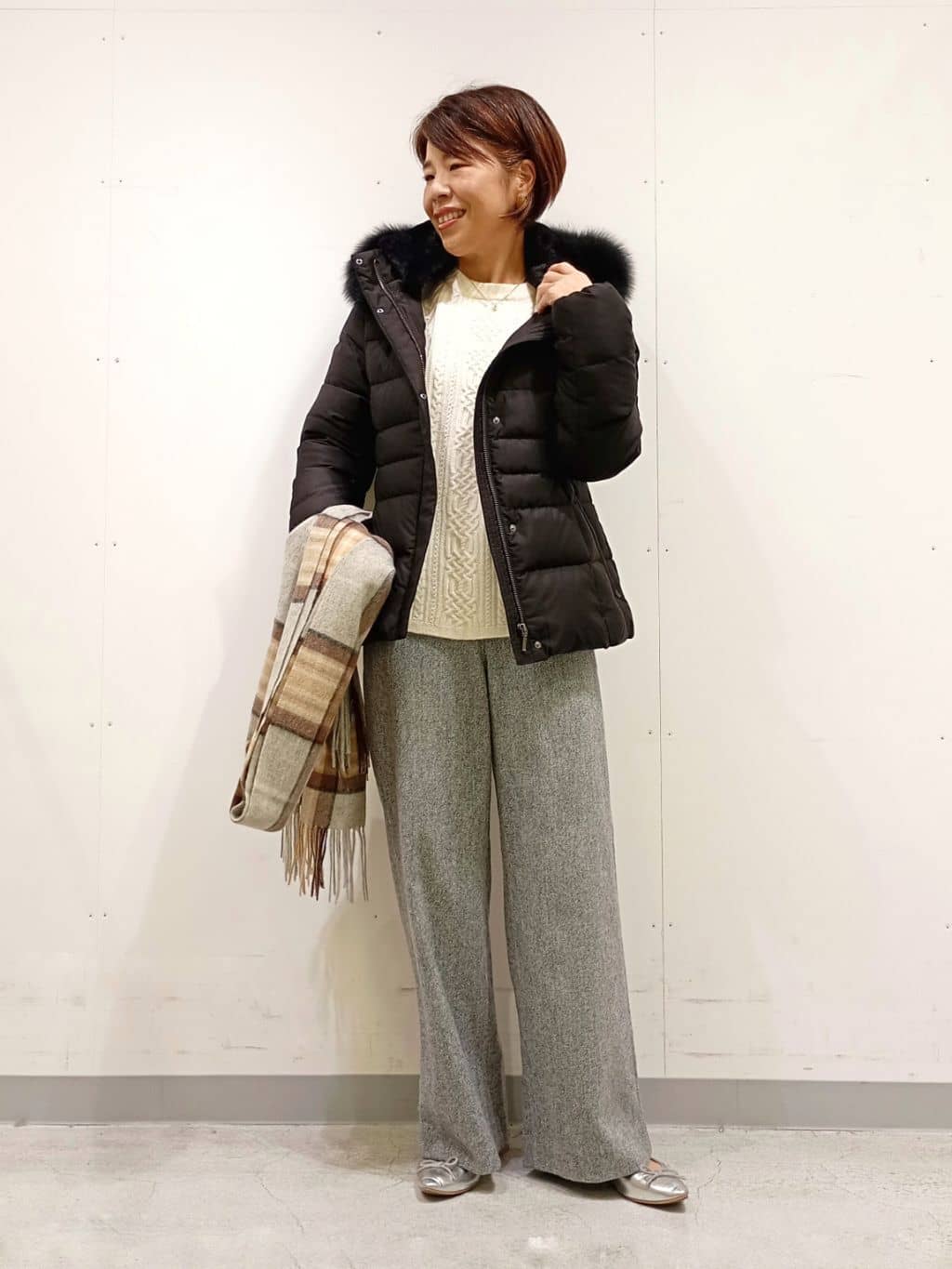 Kさんの「INDIVI｜【カシミヤ混】ミドルゲージ ハイネックニット」を使ったコーディネート