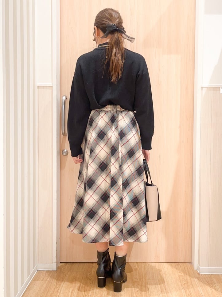 natsumiさんの「SHOO･LA･RUE｜ストレッチブーツ」を使ったコーディネート
