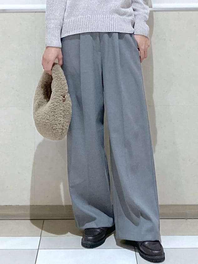 eriko さんの「Dessin｜【洗える】ハイネックベロアモールニット」を使ったコーディネート