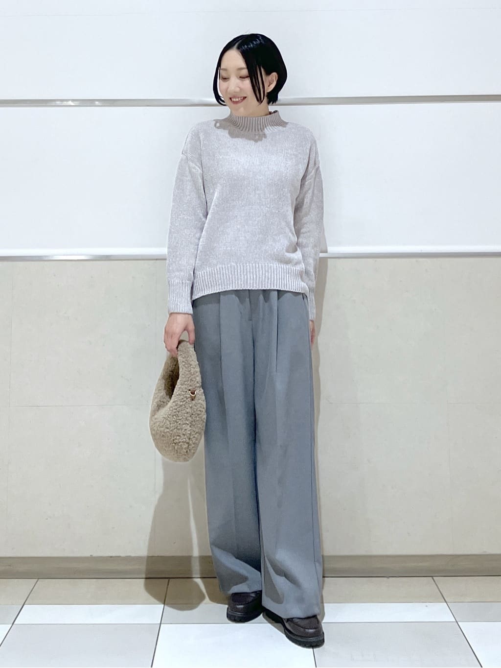 eriko さんの「Dessin｜【洗える】ハイネックベロアモールニット」を使ったコーディネート
