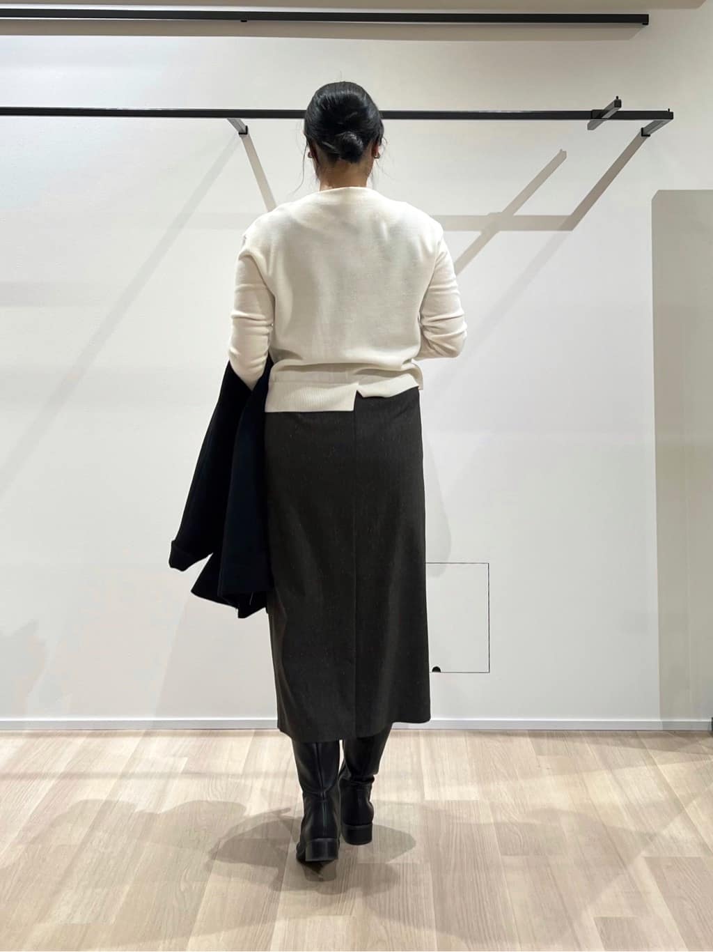 TOMOMIさんの「UNTITLED｜【洗える】モックネックミラノリブニット」を使ったコーディネート