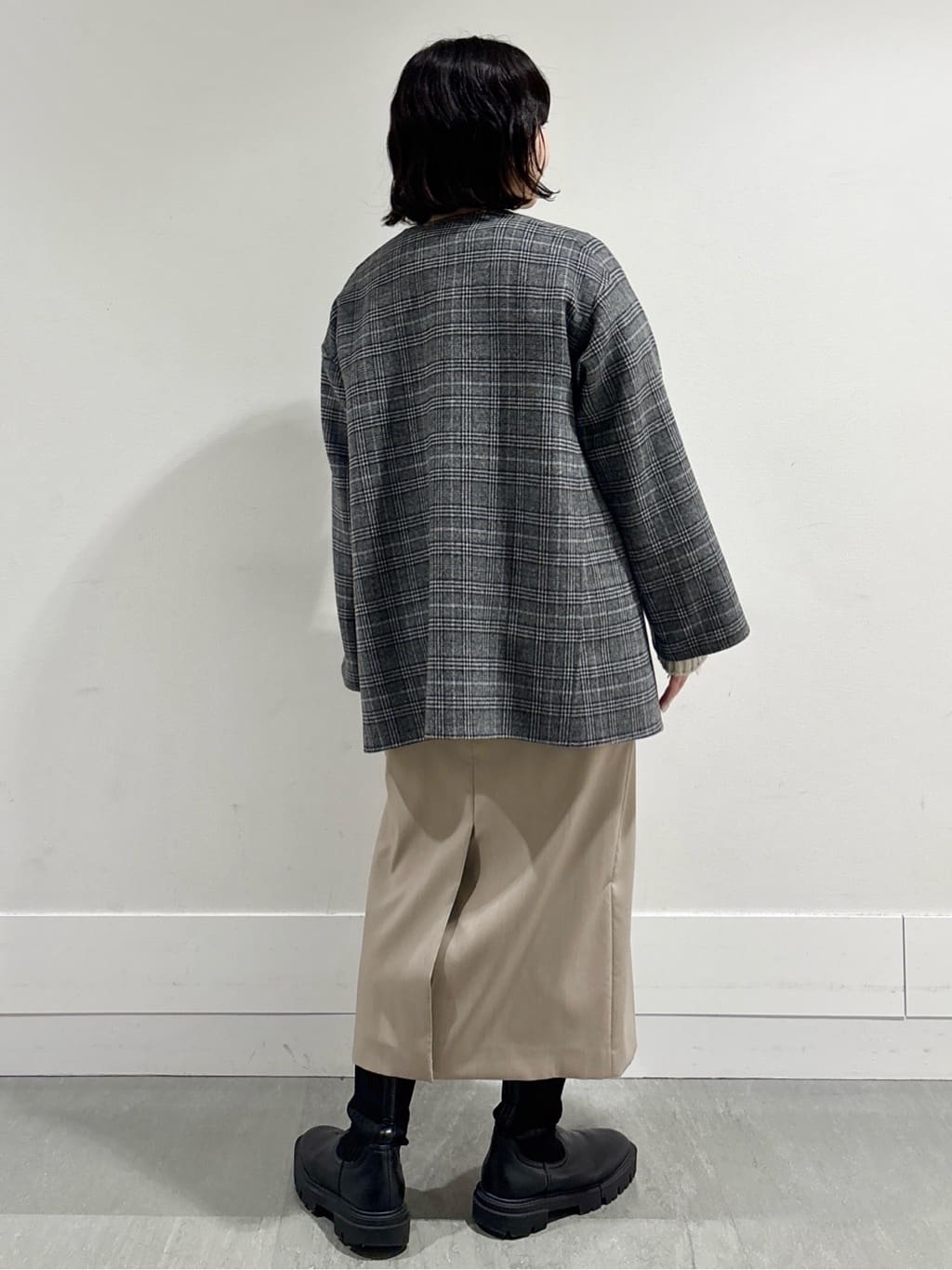 モエカさんの「UNTITLED｜【ミディ丈/軽やか】セミラグランリバー コート」を使ったコーディネート
