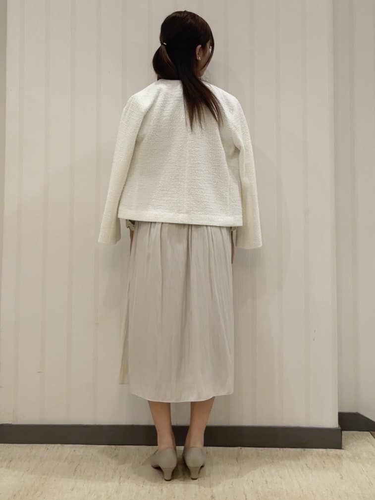 ちひさんの「INDIVI｜【洗える】ギャザーフレアワンピース」を使ったコーディネート