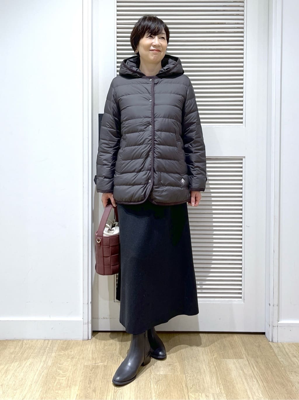 Miyazakiさんの「Dessin｜【洗える】ペイント風刺繍入り配色ラインニット」を使ったコーディネート