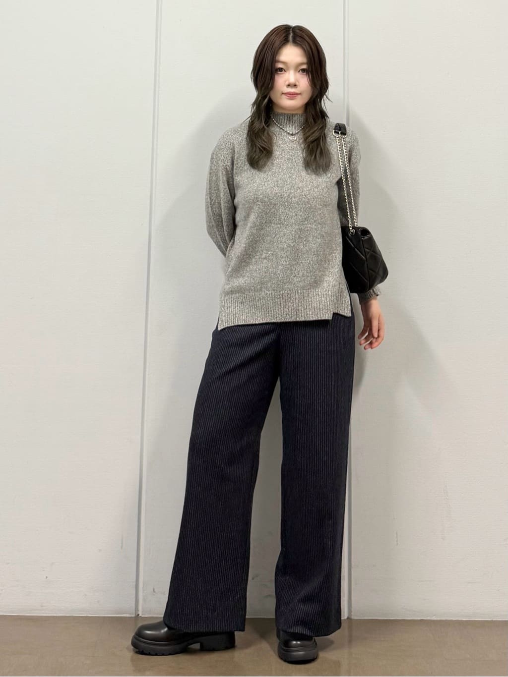 mizukiさんの「INDIVI｜【日本製／ミドル丈】スタンドカラーミドルコート」を使ったコーディネート