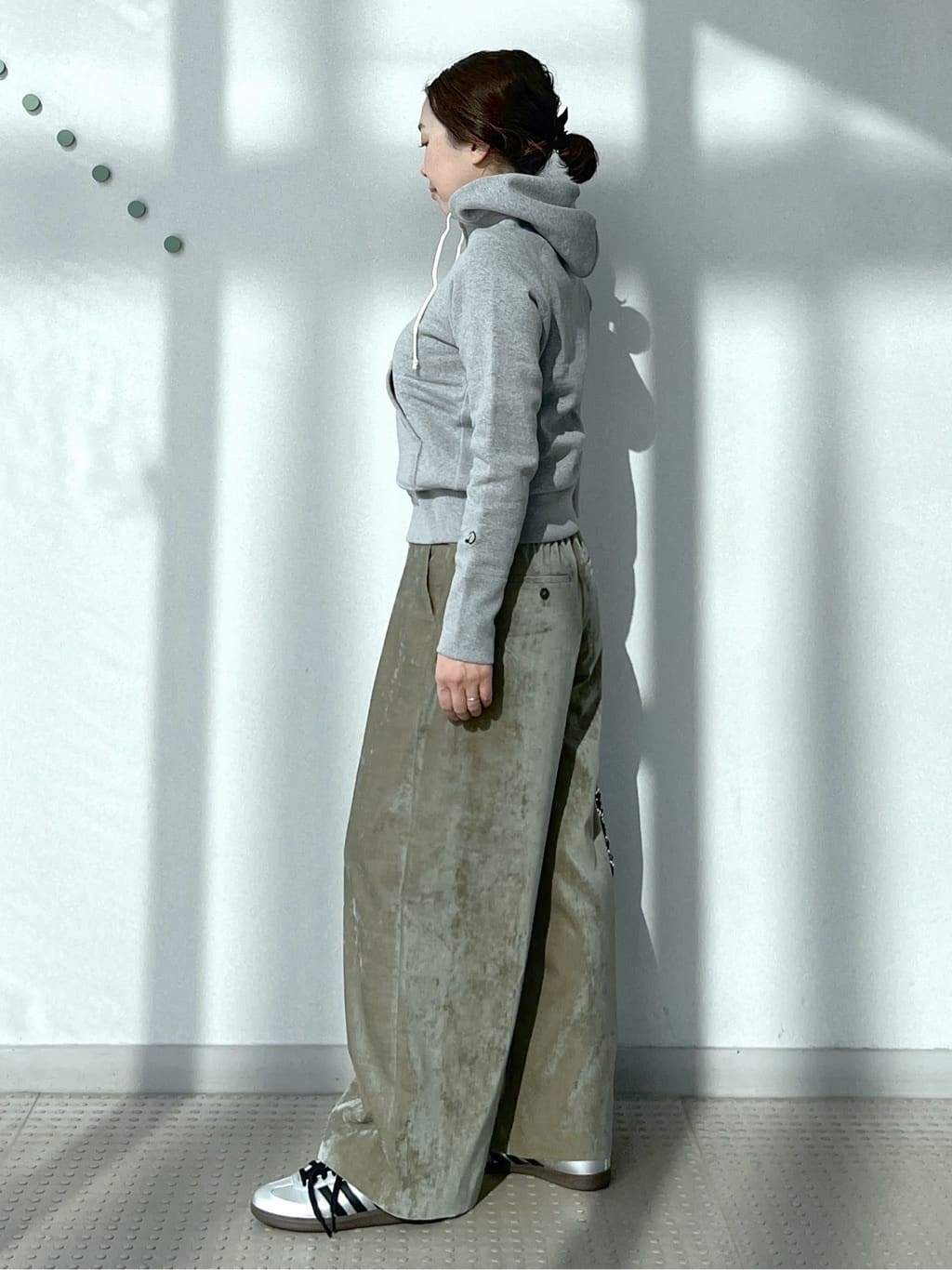 Soeさんの「DRESSTERIOR｜デキシー吊裏毛ジップアップパーカ」を使ったコーディネート