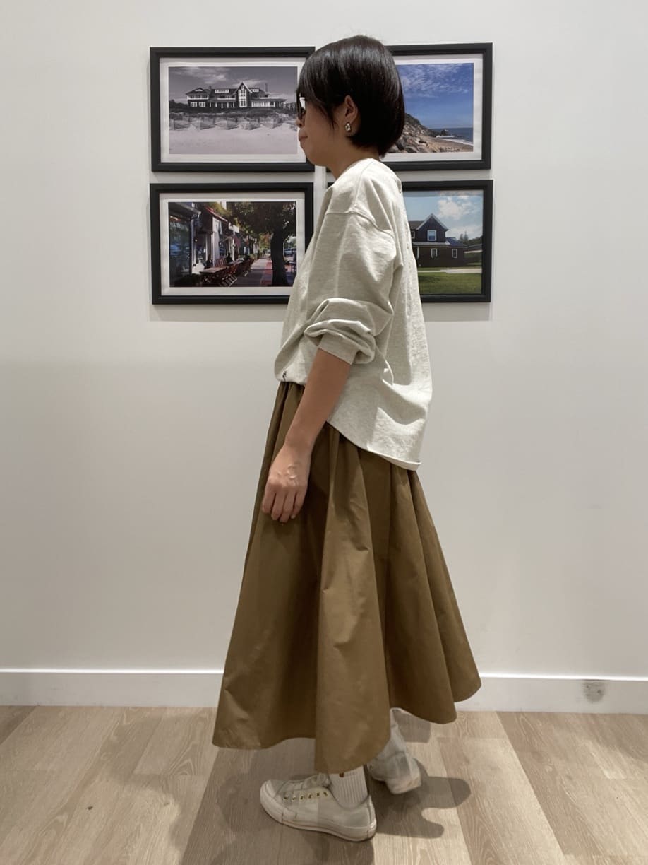 Naoさんの「Dessin｜【360度可愛い・洗える】バックヘンリーカットソー」を使ったコーディネート