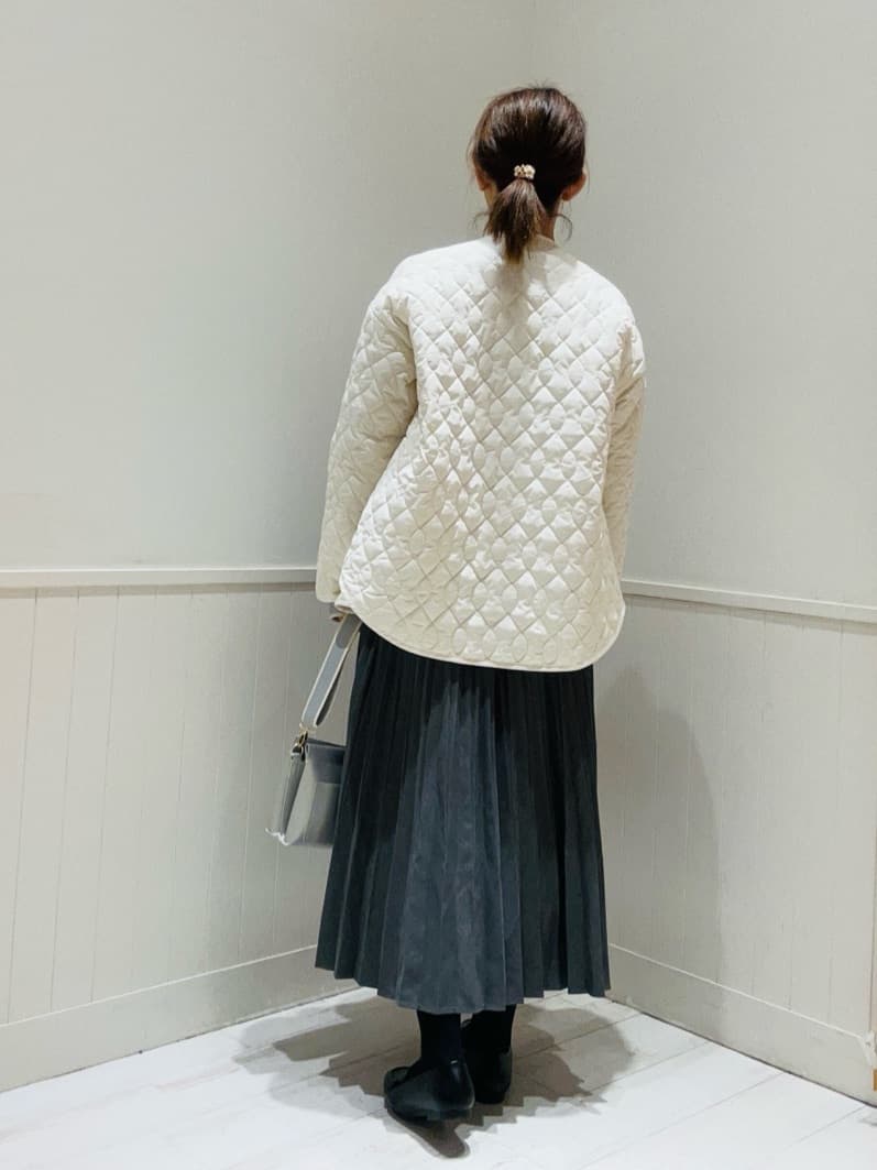 Kyonさんの「SHOO･LA･RUE｜配色ベルトがアクセント 3層ショルダーバッグ」を使ったコーディネート