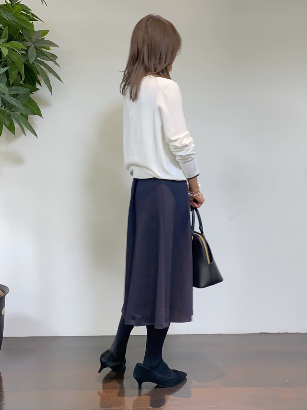 tomoさんの「UNTITLED｜【アンサンブル可/洗える】ウォームスパン カーディガン」を使ったコーディネート