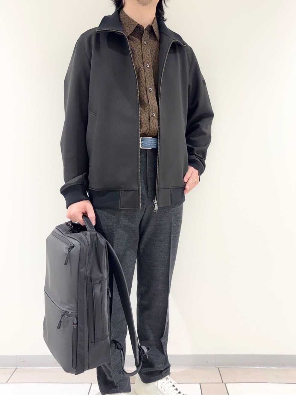 及川さんの「TAKEO KIKUCHI｜【JUST ONE LAYER】ダウンファブリック ジップアップ リブ ブルゾン」を使ったコーディネート