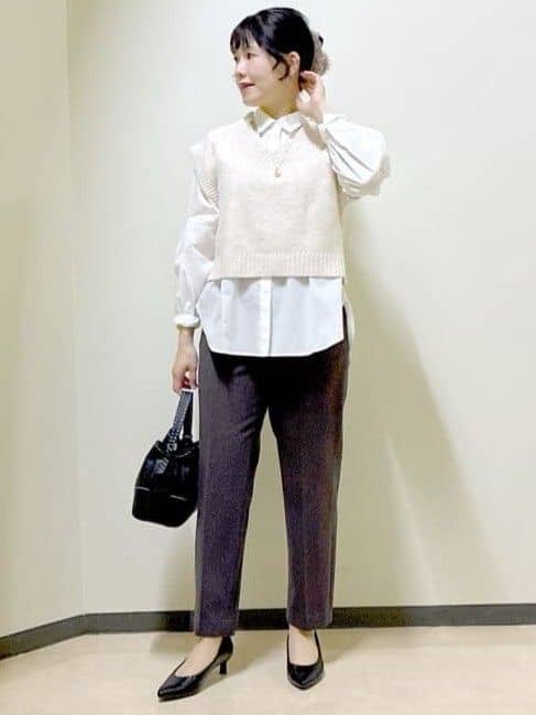  beni_gingerさんの「Reflect｜【単品使い◎】ニットベスト＋シャツセット」を使ったコーディネート