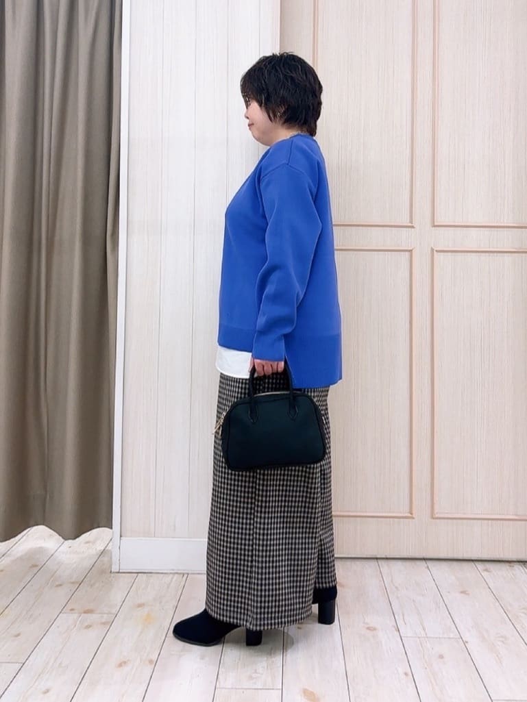 えりっこさんの「SHOO･LA･RUE｜【高レビュー/洗濯機可/S-LL】さらに軽くなった スポンディッシュ裾フェイクトップス」を使ったコーディネート