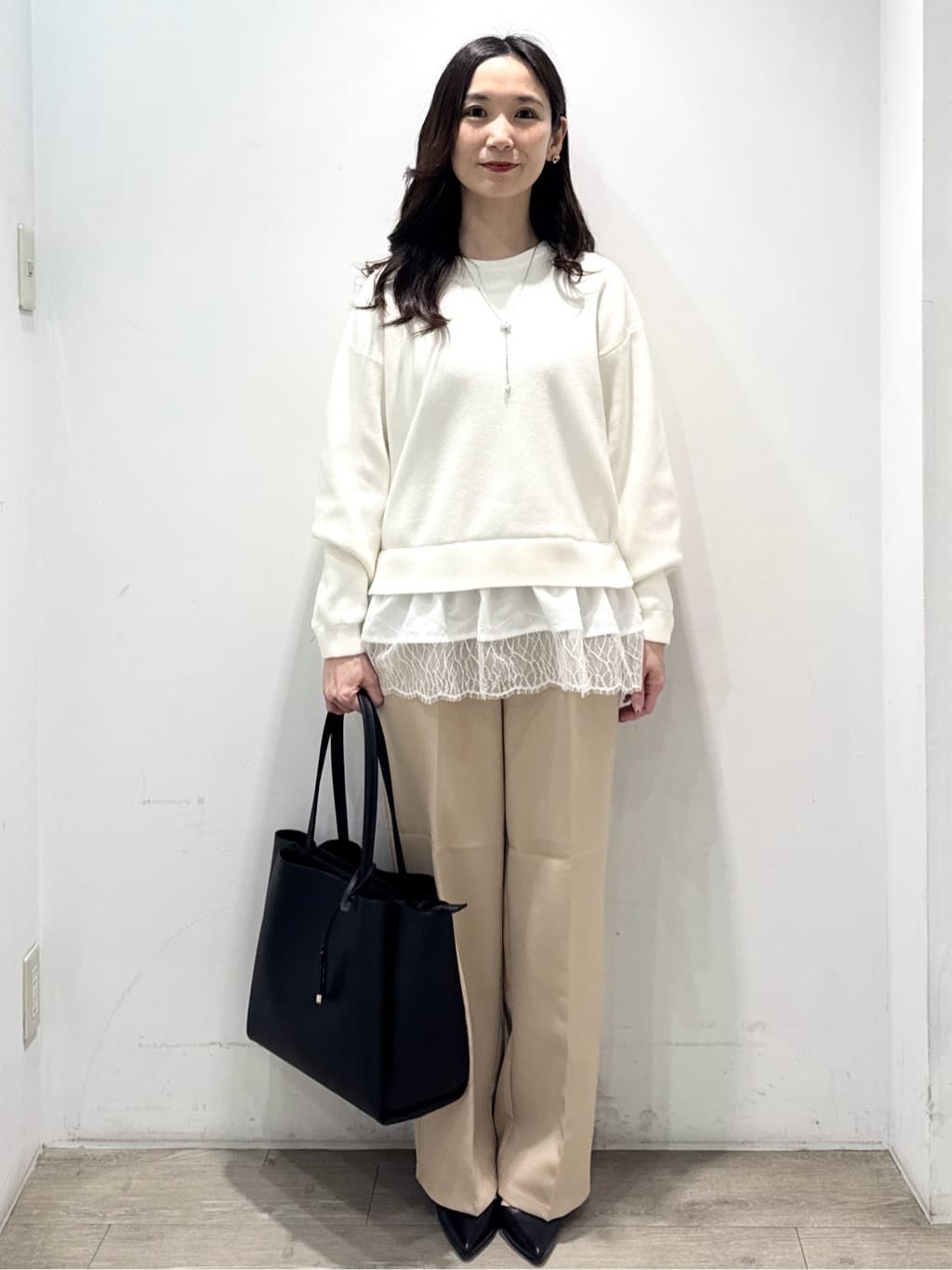 yuicciさんの「OPAQUE.CLIP｜裾レースドッキングニット」を使ったコーディネート