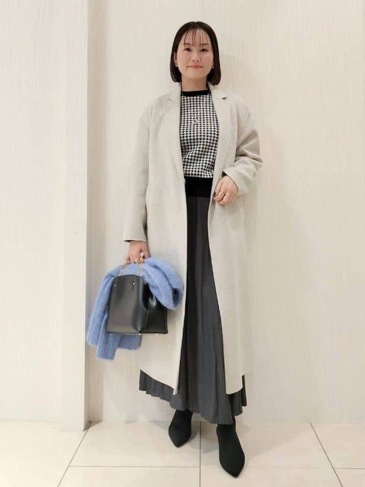 naokoさんの「UNTITLED｜【ロング丈/軽やか】テーラード　リバーコート」を使ったコーディネート