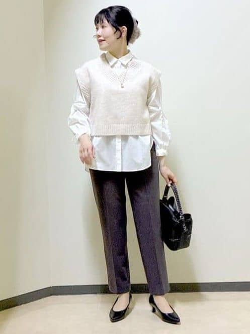  beni_gingerさんの「Reflect｜【単品使い◎】ニットベスト＋シャツセット」を使ったコーディネート