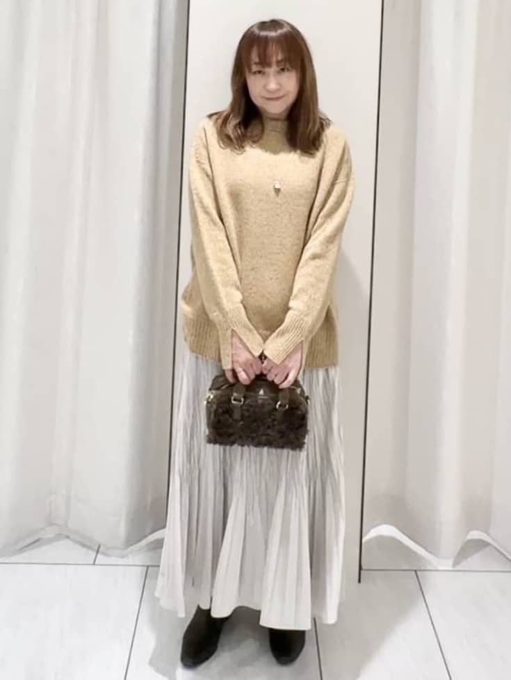 ʏᴜᴋɪᴋᴏさんの「UNTITLED｜【ゆったり】三つ杢カラーニット」を使ったコーディネート