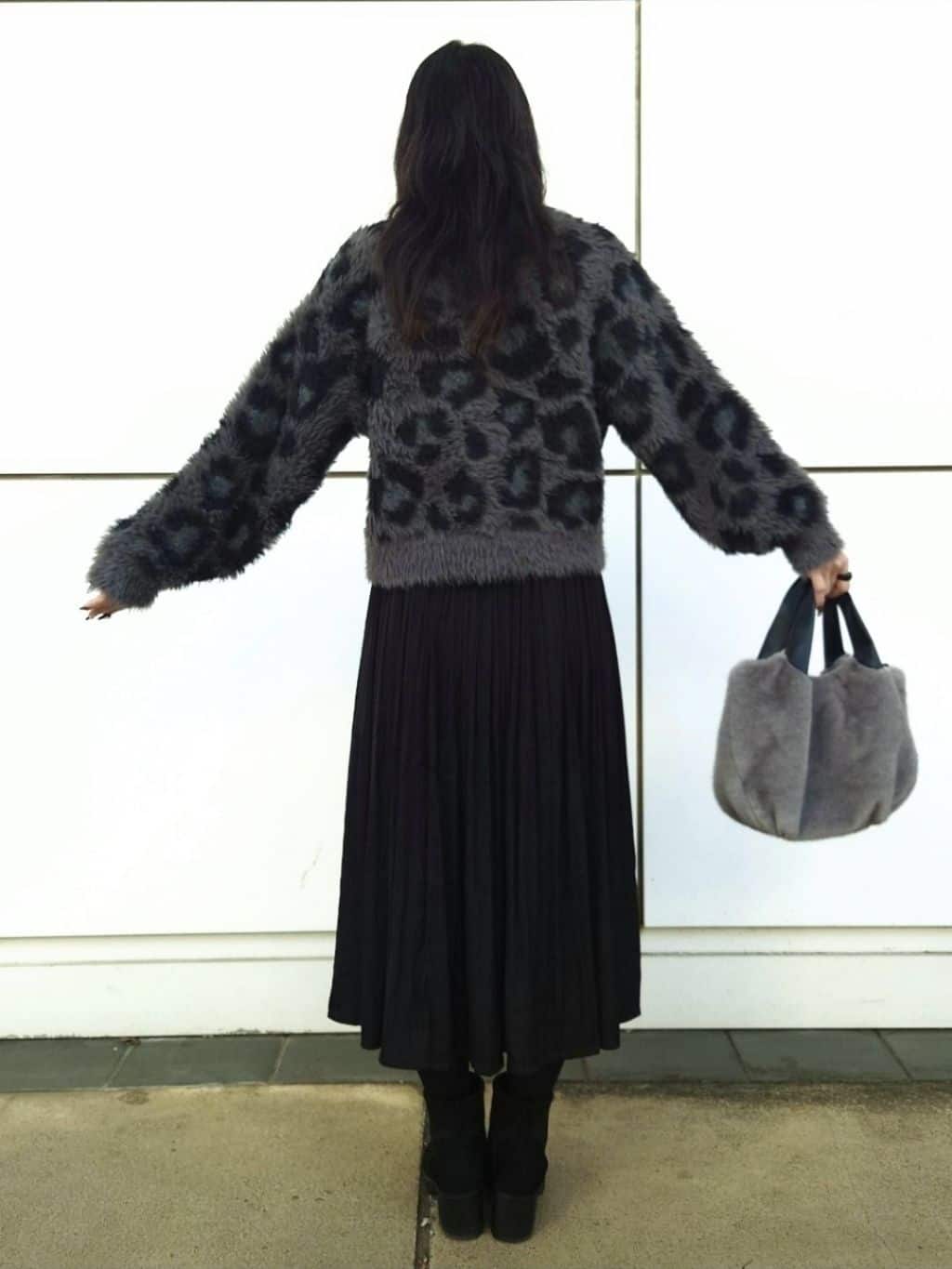 maimai*さんの「SHOO･LA･RUE｜【選べる4柄】ふわふわ ロングフェザーニット」を使ったコーディネート