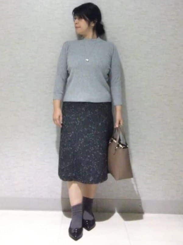 sakoさんの「Reflect｜【選べる5色／アンサンブル可】Vネックカーディガン」を使ったコーディネート