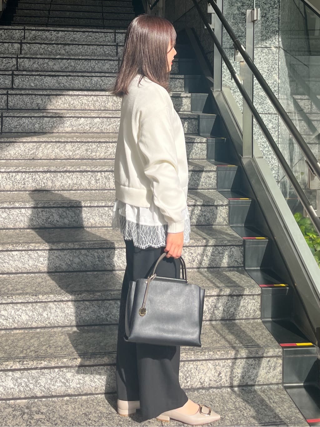 HANNAさんの「OPAQUE.CLIP｜裾レースドッキングニット」を使ったコーディネート