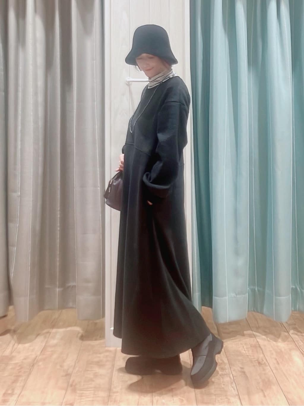 aaamiさんの「SHOO･LA･RUE｜【撥水/あったか】たっぷり着られる 中綿モンスターショートコート」を使ったコーディネート
