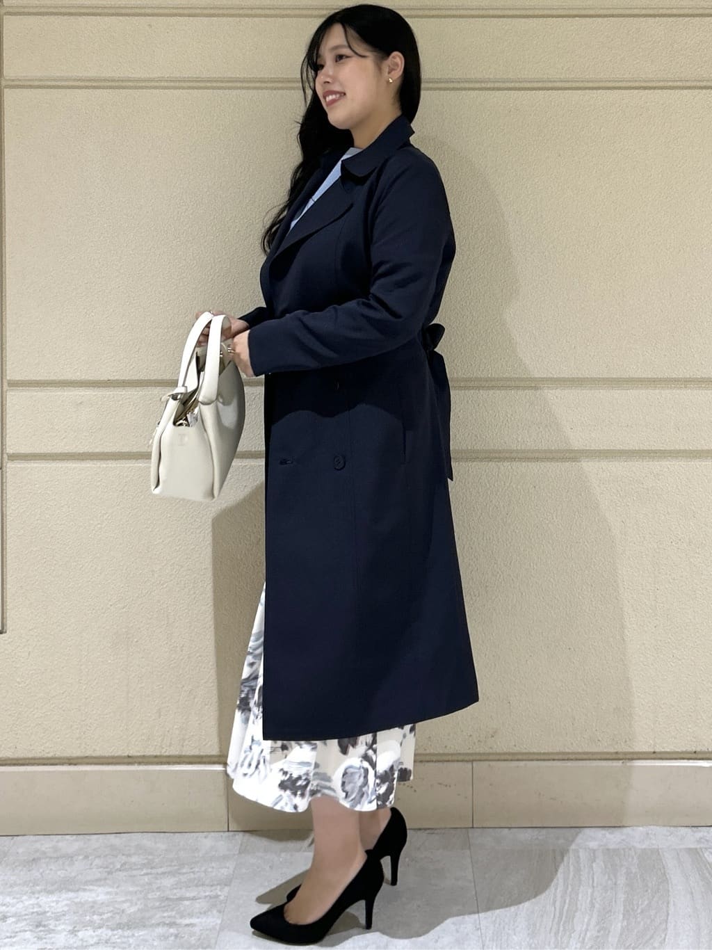 Momokaさんの「COUP DE CHANCE｜【撥水／通勤】きれいめトレンチコート」を使ったコーディネート