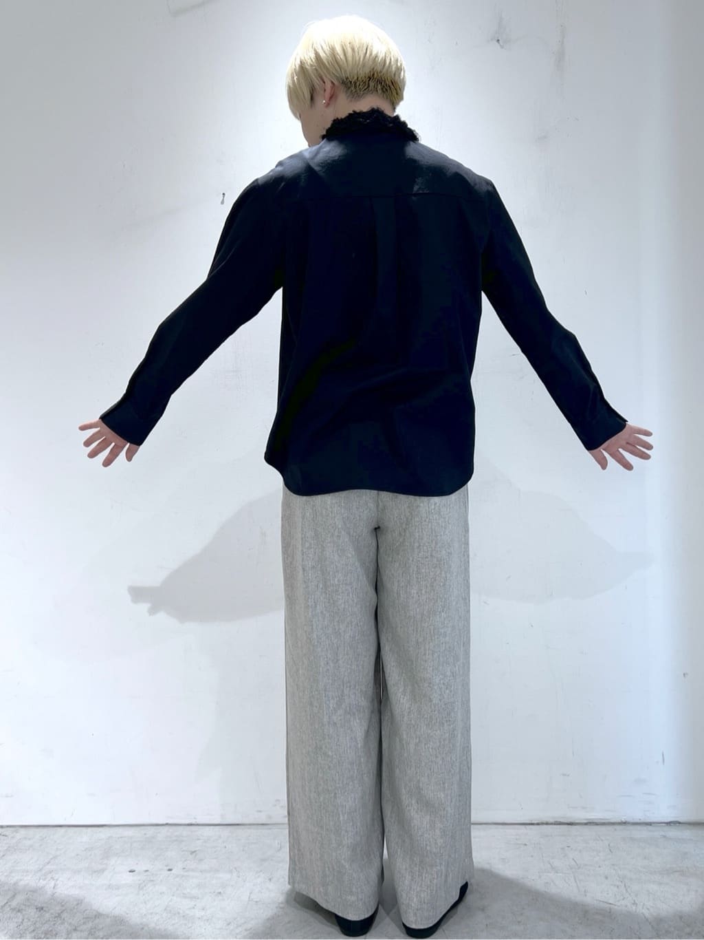 JINさんの「OPAQUE.CLIP｜襟チュールシャツ【洗濯機OK】」を使ったコーディネート