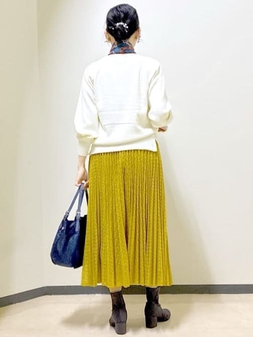  beni_gingerさんの「Reflect｜【ゆったり着られる◎】ラグランスリーブニット」を使ったコーディネート