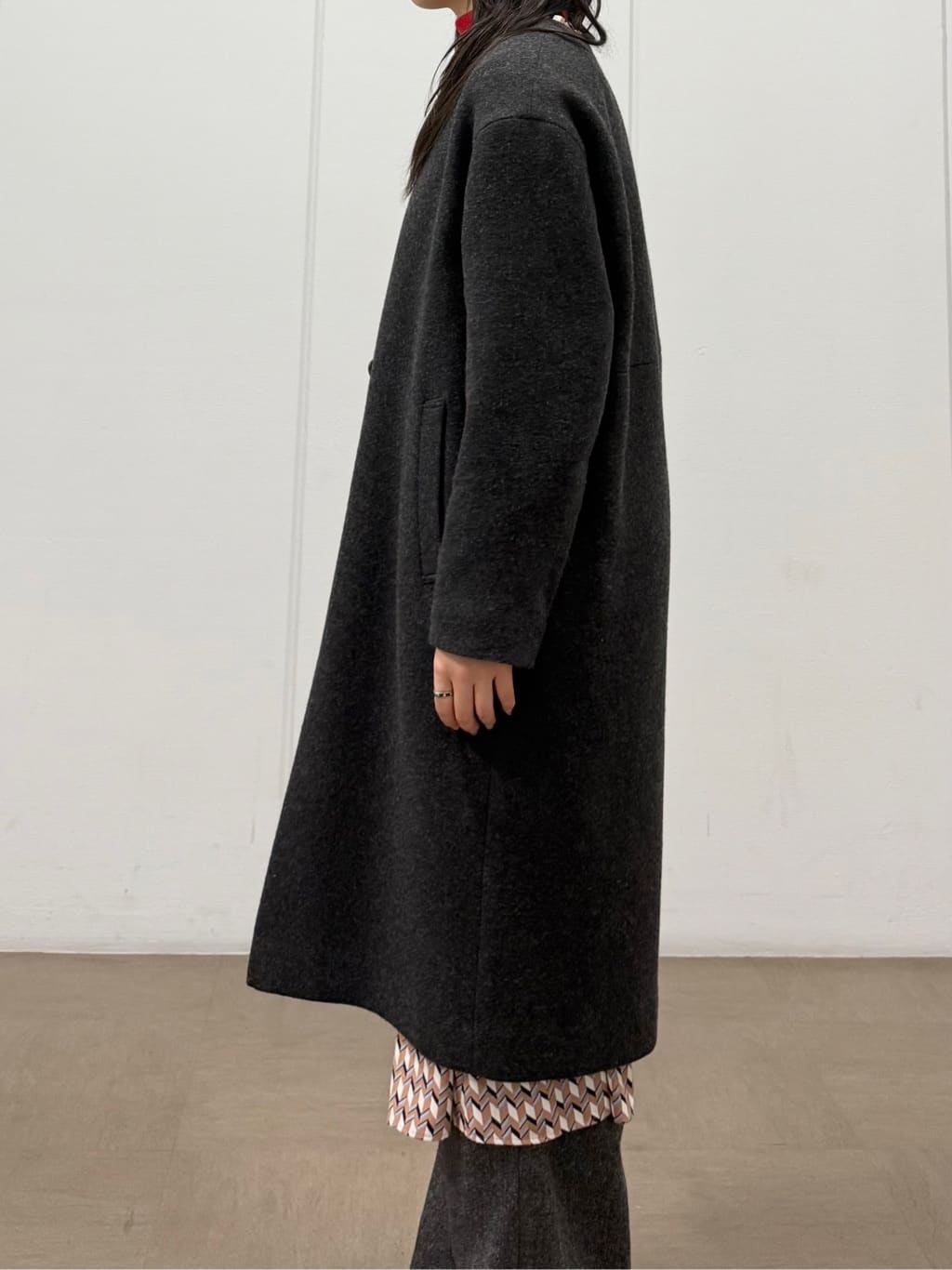 mizukiさんの「INDIVI｜【軽量／ウール混】ライトフォルム ロングコート」を使ったコーディネート