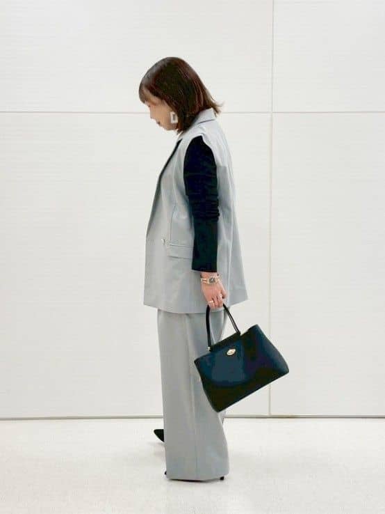 KIORIさんの「SHOO･LA･RUE｜【セットアップ可/S-LL/洗濯機可】サッと羽織ってこなれ見え ダブルブレストジレ」を使ったコーディネート