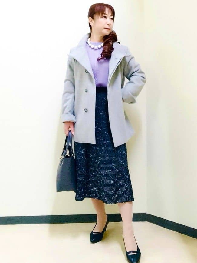花さんの「Reflect｜【SS-4Lサイズ／衿が顔に当たらない◎】スタンドネックミドルコート」を使ったコーディネート