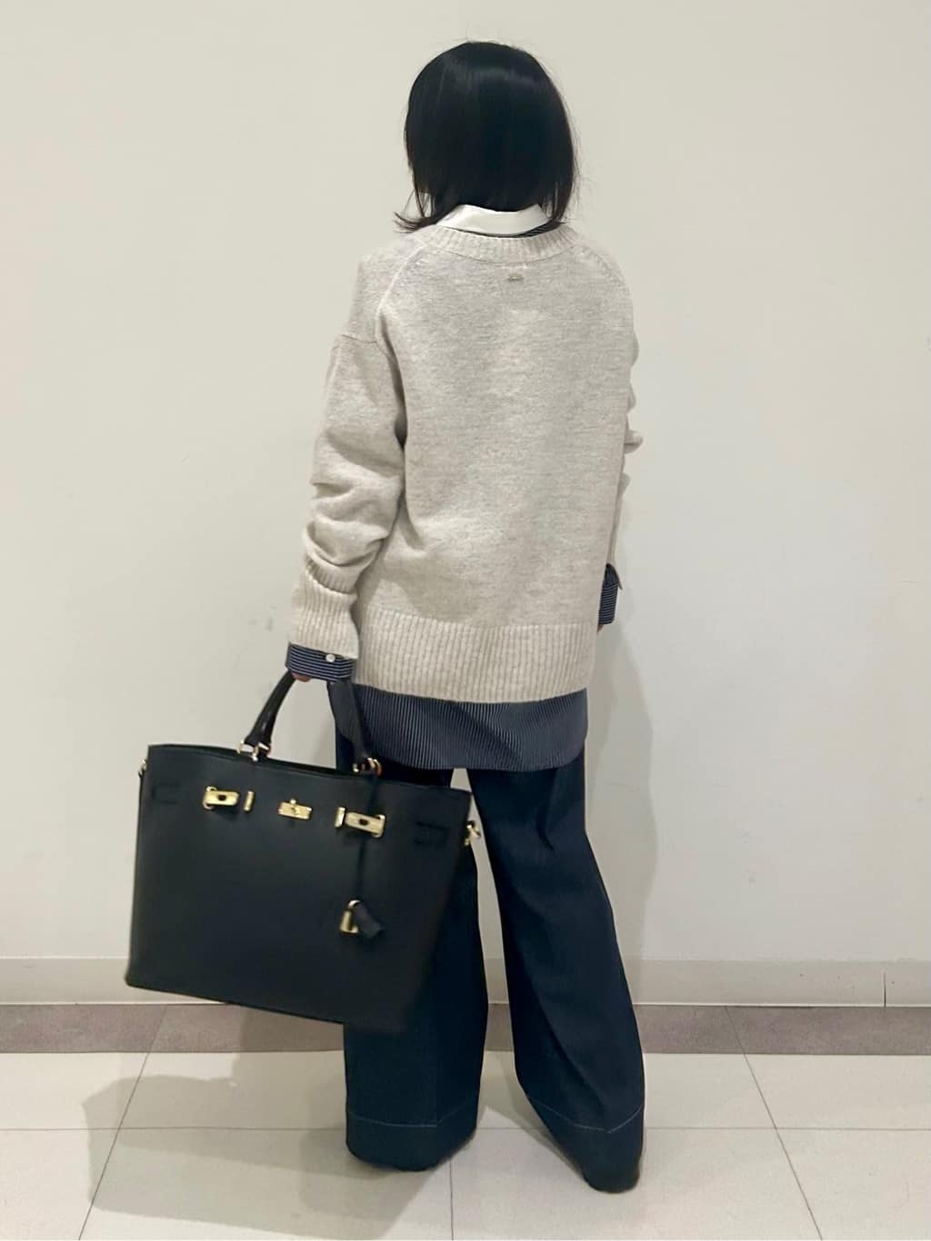 とりみさんの「DRESSTERIOR｜ARTESANOS（アルテサノス）【別注】金具付きローファー」を使ったコーディネート