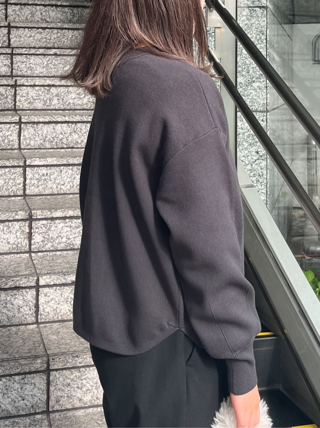 HANNAさんの「OPAQUE.CLIP｜ヘンリーネックニット／前後2WAY【洗濯機OK】」を使ったコーディネート