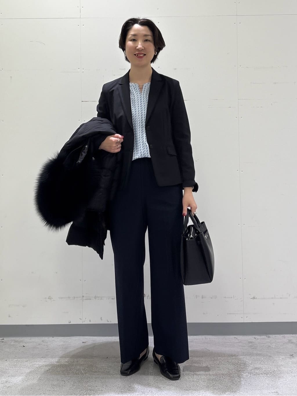yuriさんの「INDIVI｜【新作褒められパンツ】快温ワイドパンツ」を使ったコーディネート
