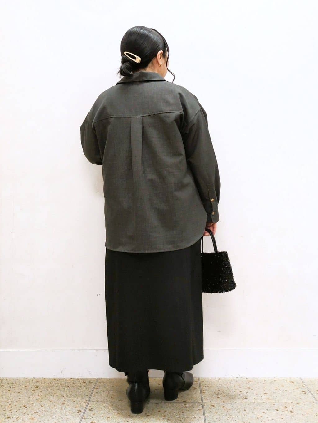 haseさんの「grove｜【カセット服/選べる着丈】洗濯機で洗えるオーバーシャツ」を使ったコーディネート