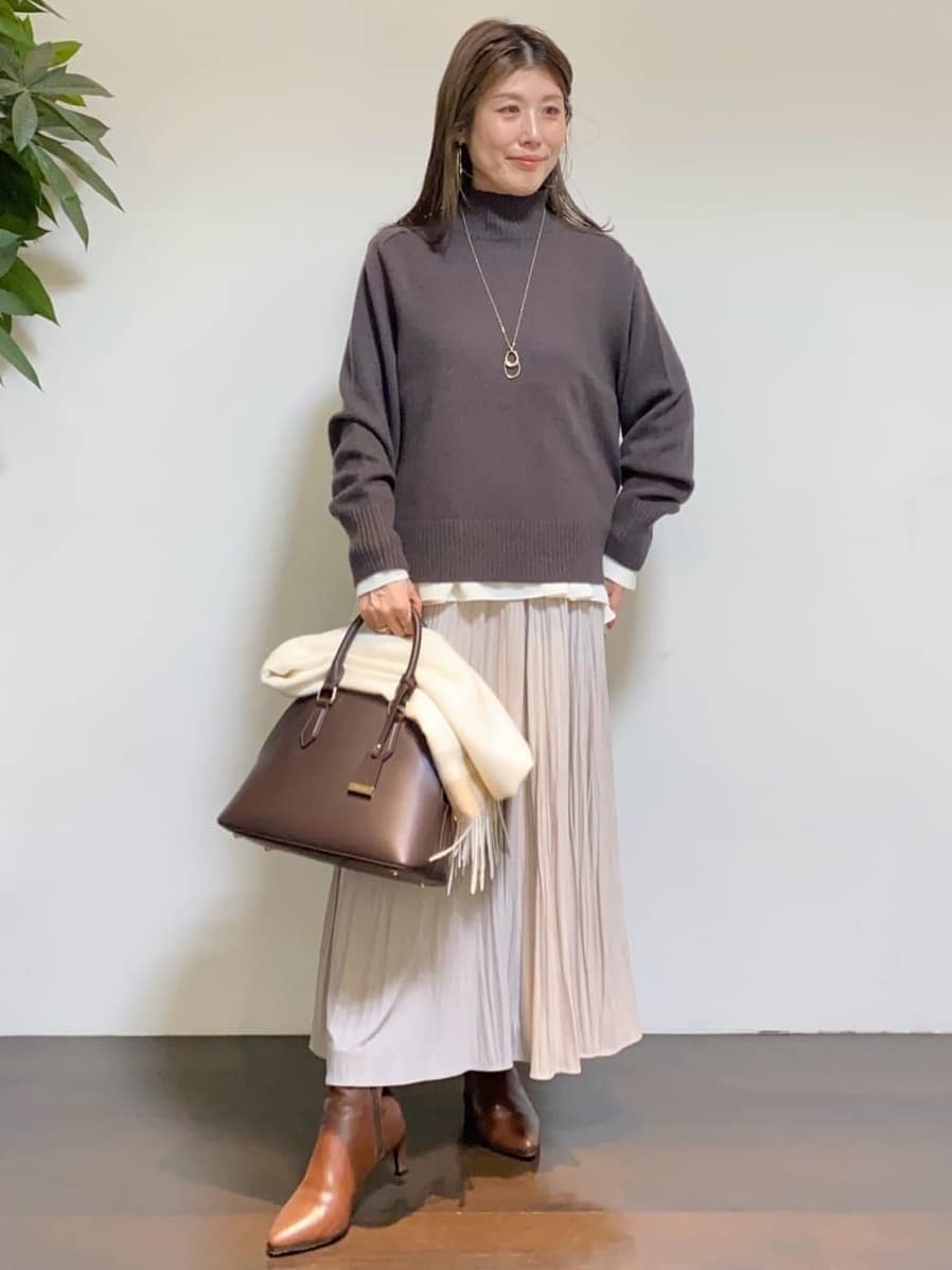 tomoさんの「UNTITLED｜【日本製／通勤／フォーマル】カシミヤ混ノーカラーコート」を使ったコーディネート