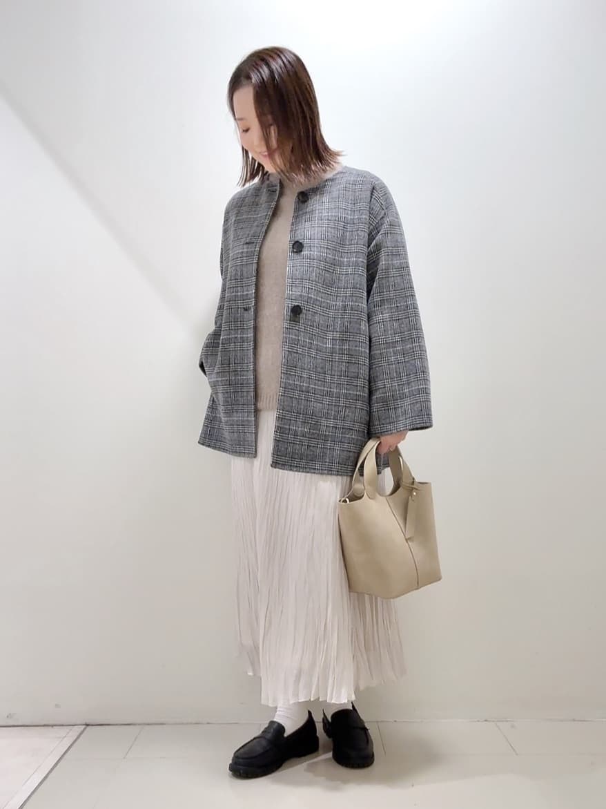 YUIさんの「UNTITLED｜【ミディ丈/軽やか】セミラグランリバー コート」を使ったコーディネート