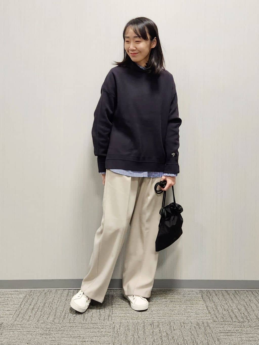 naraさんの「Dessin｜【洗える／体型カバー】ちょうどいいニットパーカ」を使ったコーディネート