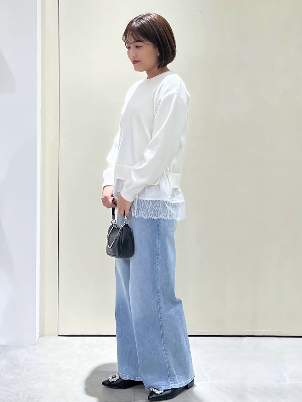 Unaさんの「OPAQUE.CLIP｜裾レースドッキングニット」を使ったコーディネート